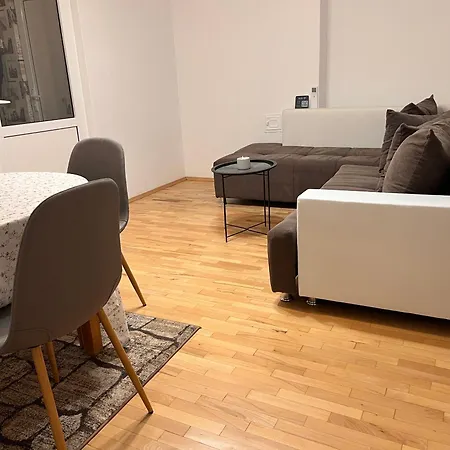 Apartment Slavveykovs Sofia
