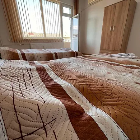 Slavveykovs Apartment *